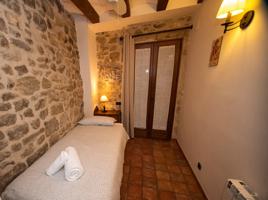 3. Habitació amb llit niu, 1